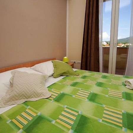 Guest Accommodation Slapovi Krke Lozovac Exterior photo