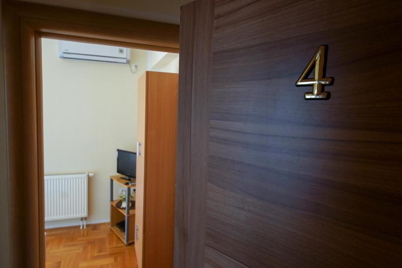Guest Accommodation Slapovi Krke Lozovac Exterior photo